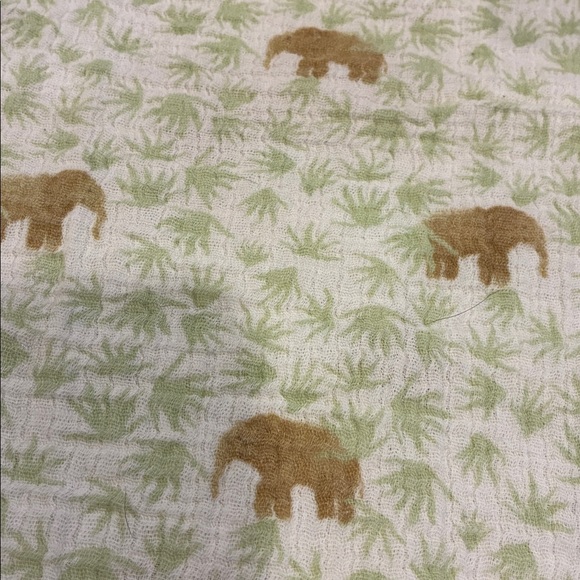 Aden + Anais Set/2 Blankets 100% Cotton Safari Animal /Elephants Muslin Wraps - Picture 8 of 9